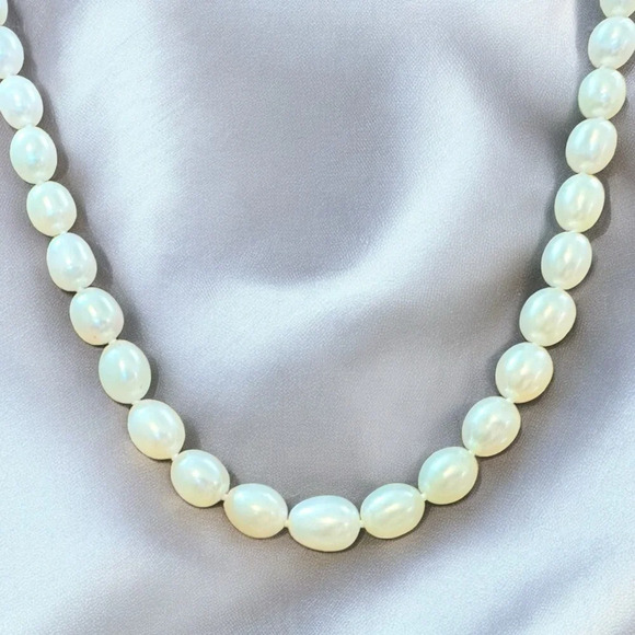 Honora Sterling Silver Graduated Freshwater Pearl Necklace - Picture 2 of 6
